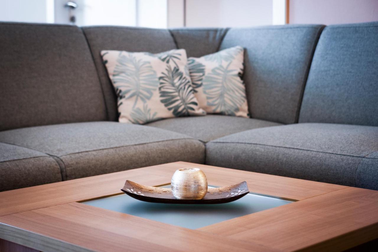 Apartment Deluxe Ровінь Екстер'єр фото